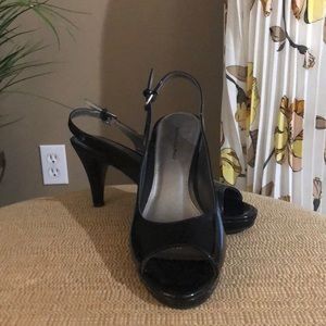 Black patent Bandolino heels